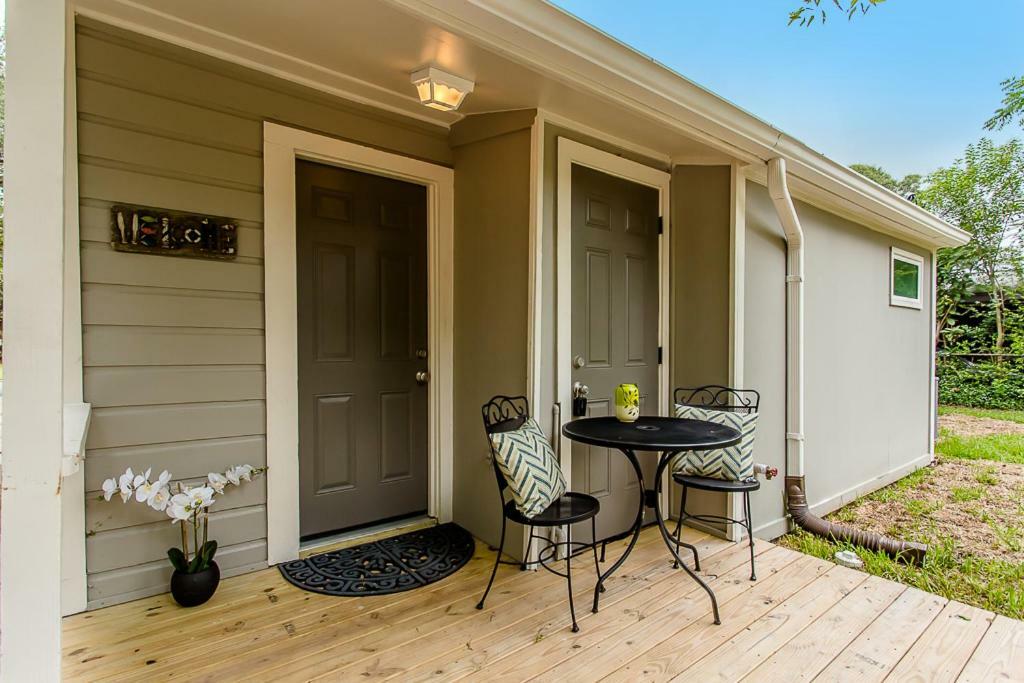 The Blue Door Bungalow - Luxury Home Downtown Houston Buitenkant foto
